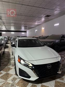 نیسان ئەلتیما